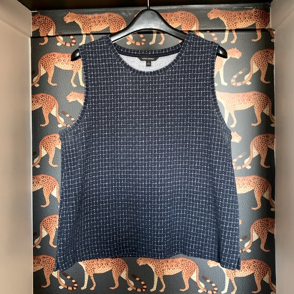 Banana Republic Poly/Cotton Navy Sleeveless Shell